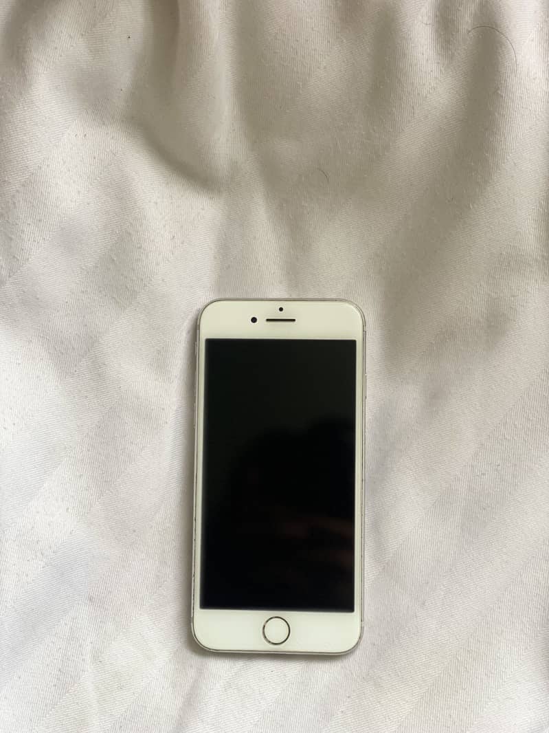 Apple iPhone 8 3