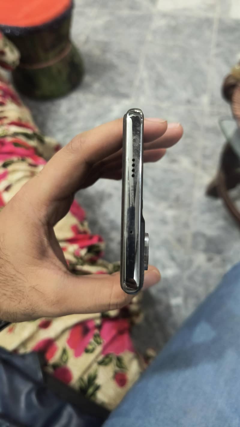Tecno CAMON 40 PRO 3