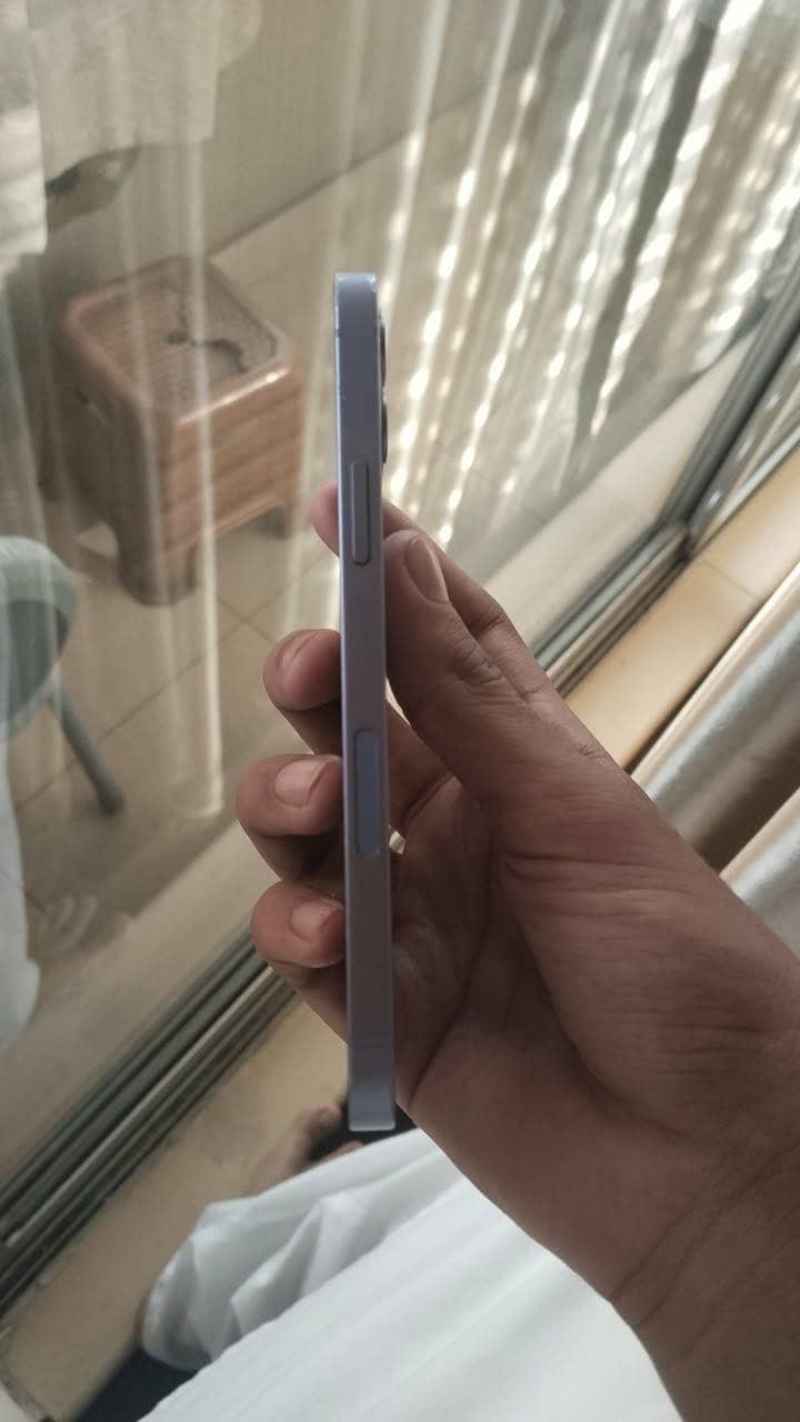 Apple iPhone 12 0