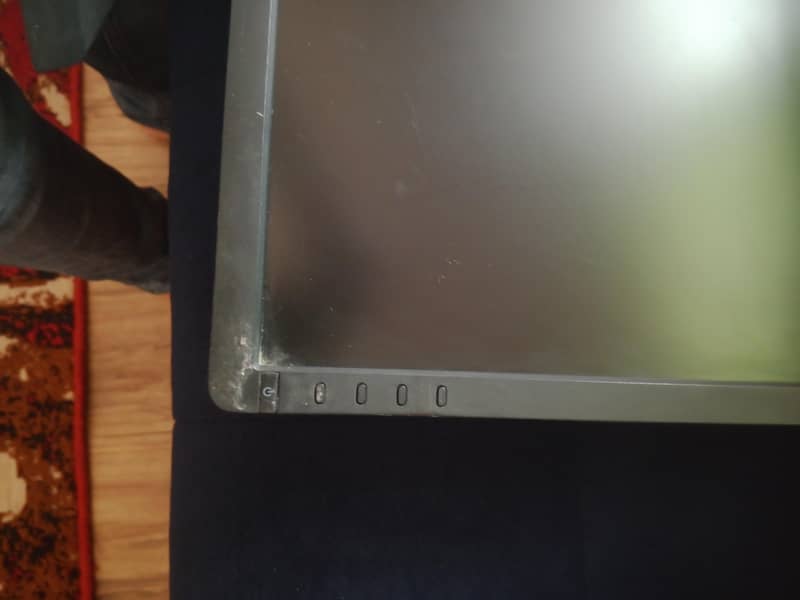 monitor 1