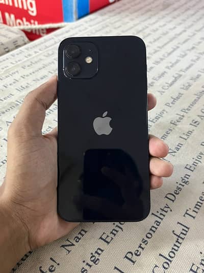 Apple iPhone 12