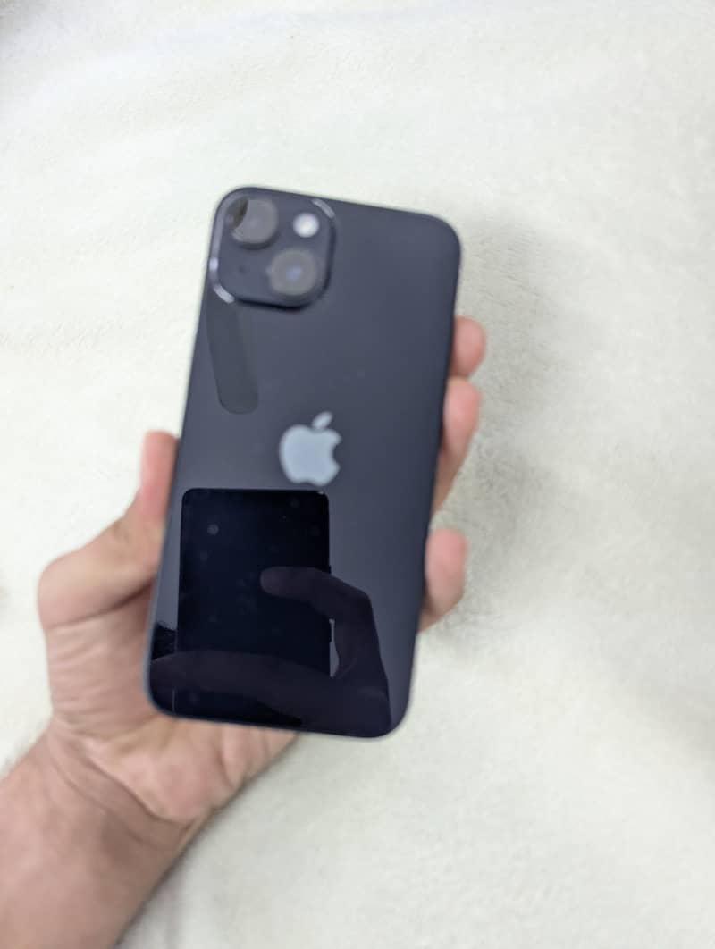Apple iPhone 14 2