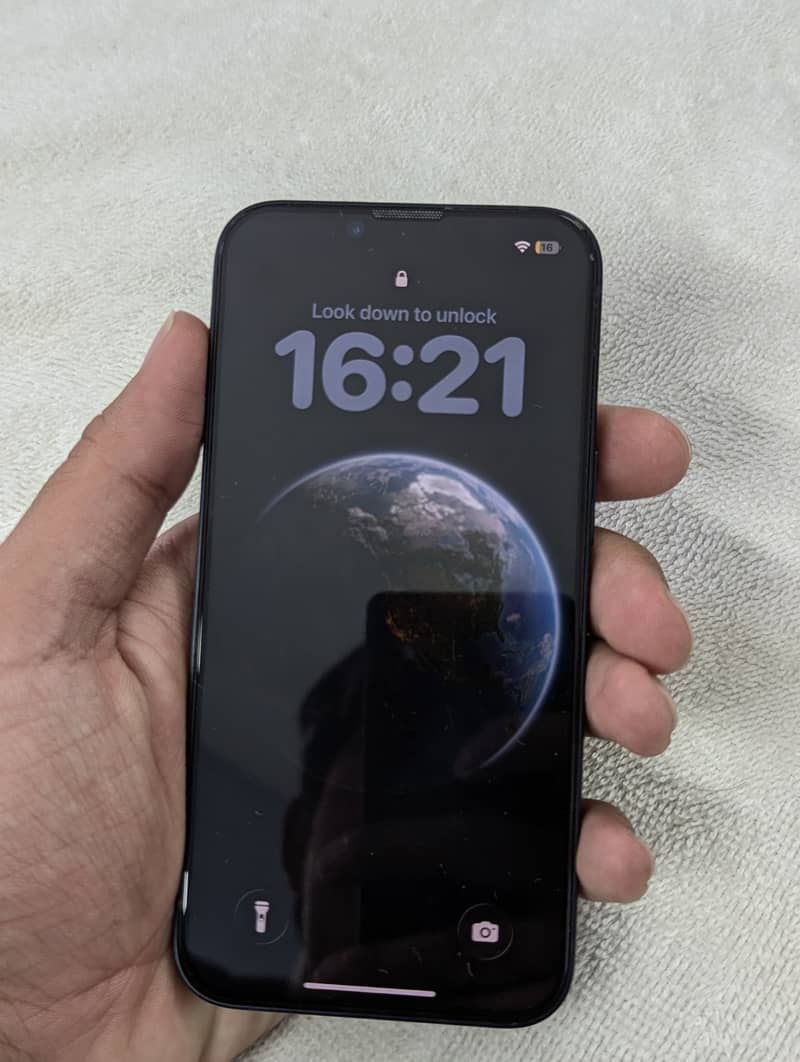 Apple iPhone 14 6