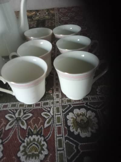 Tea set for sale