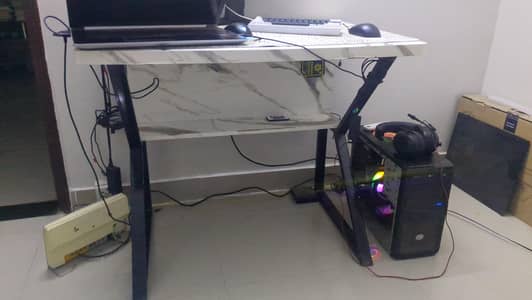 computer table for sell