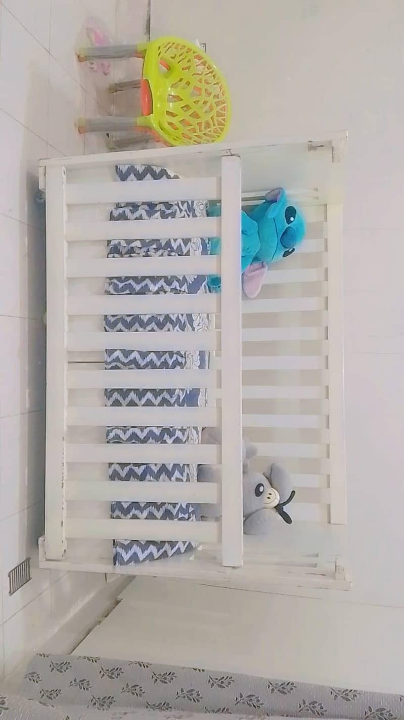baby cot 3