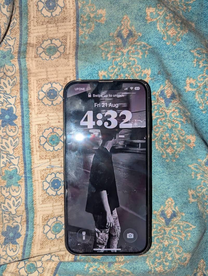 Apple iPhone 13 Pro 1