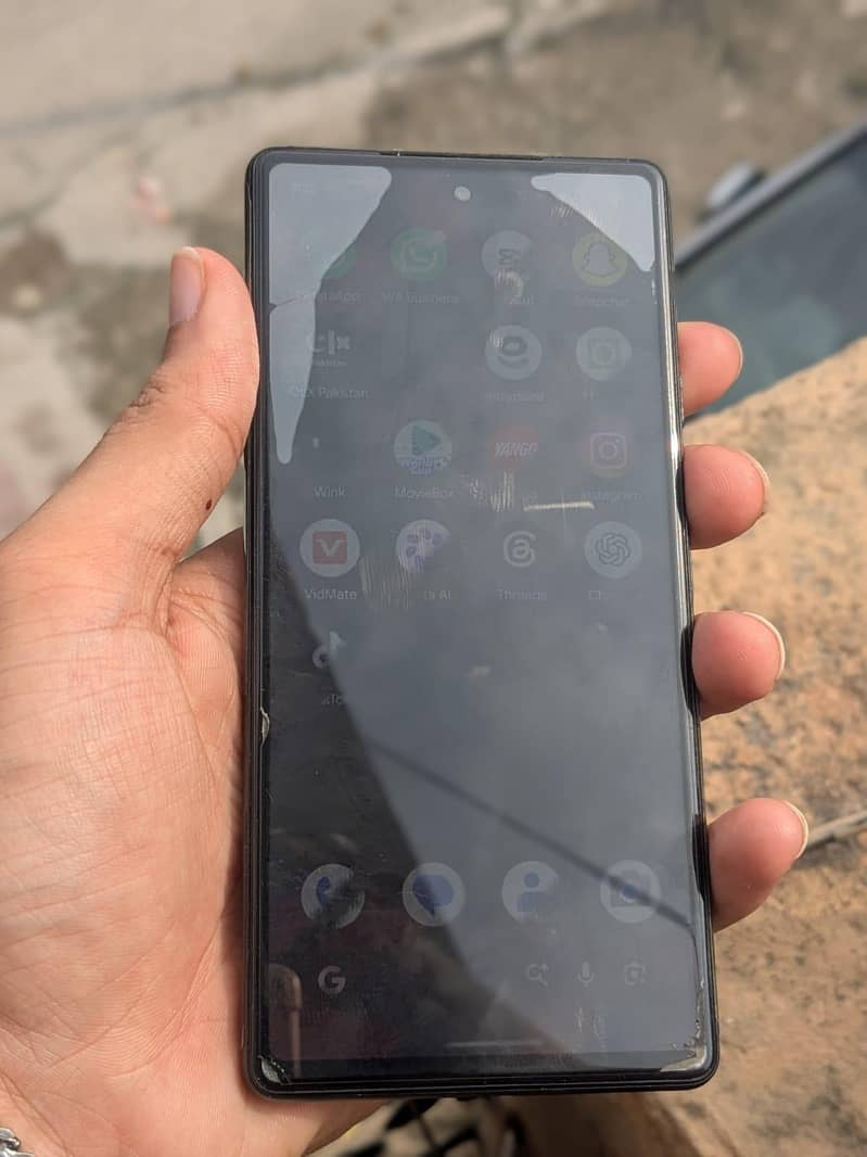 Google Pixel 6a 5