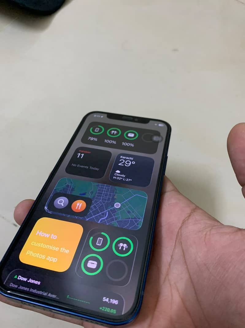 Apple iPhone 12 5