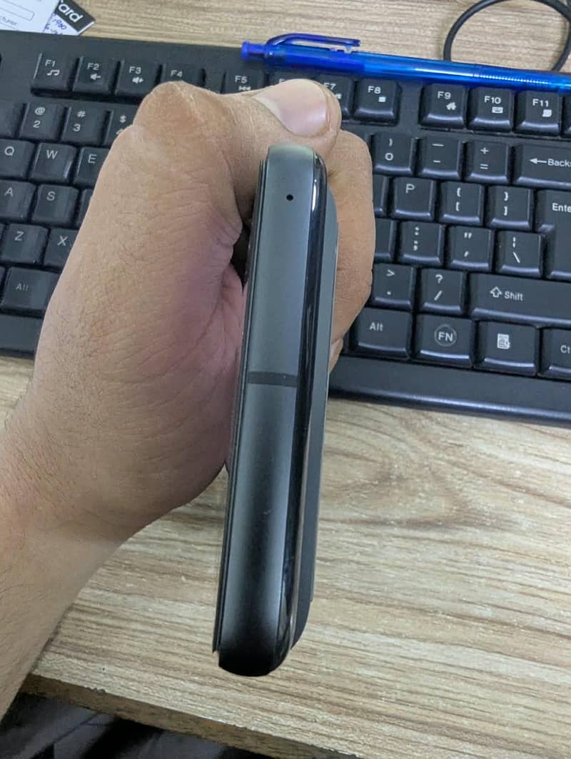 Google Pixel 8 2