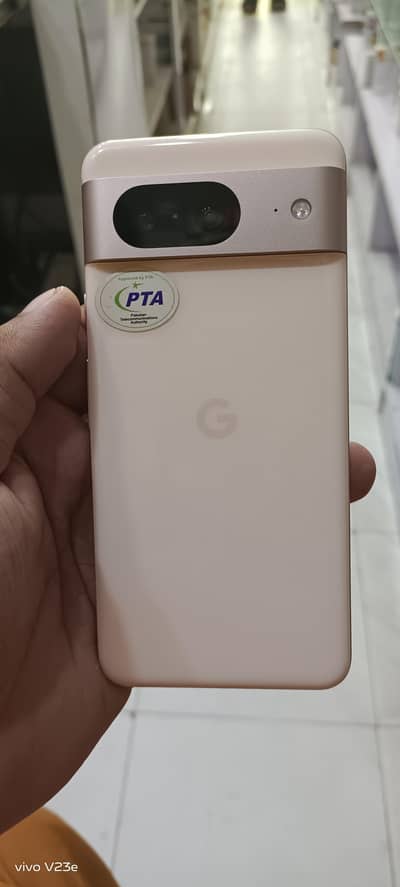 Google Pixel 8