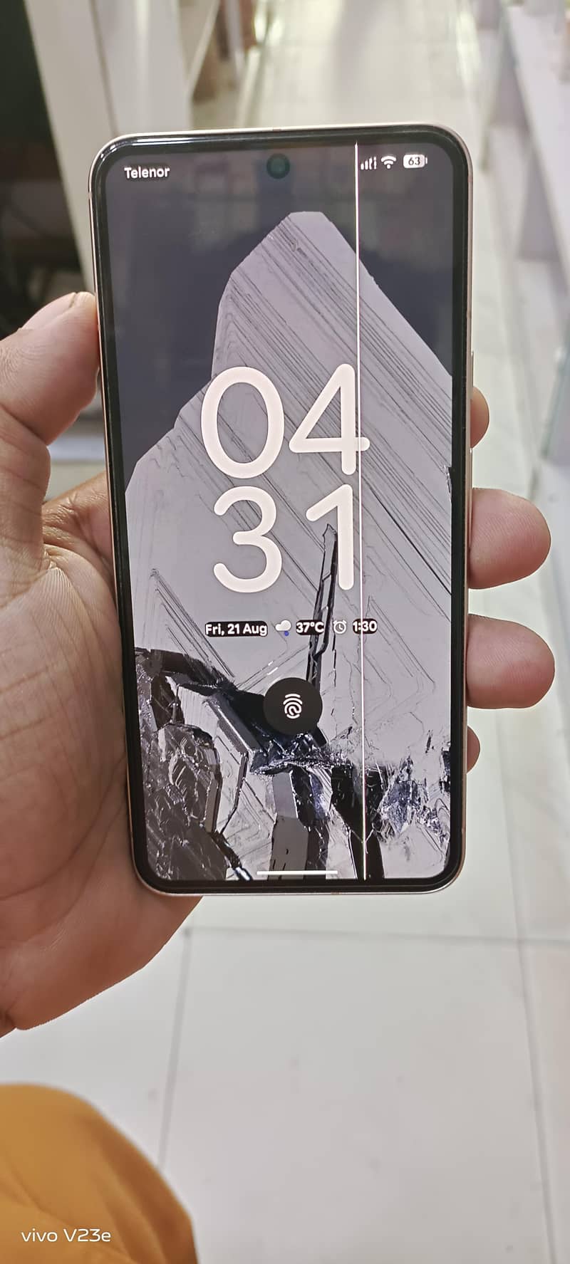 Google Pixel 8 3