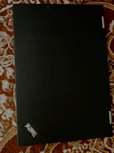 Lenovo ThinkPad X1 Carbon Gen 8 Core i7 10th Gen – Screen Fault