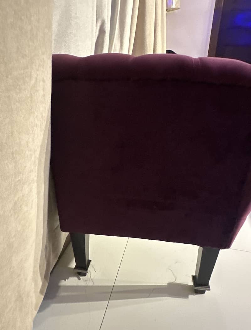 Couch sofa 4