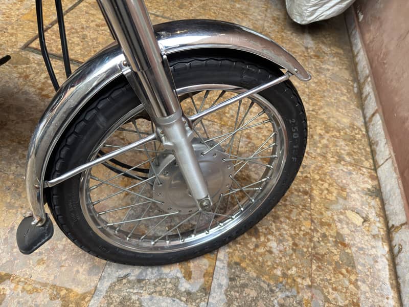 Handa 125 10
