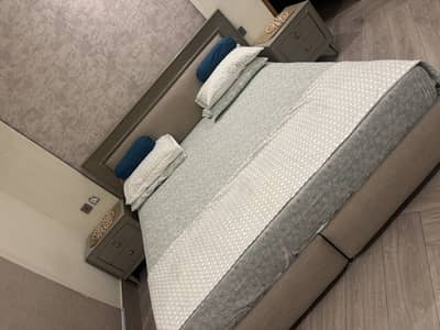 King bed with side tables