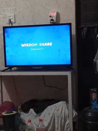 SAMSUNG 32 LED