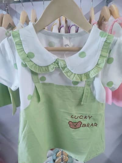 Girl single shirt