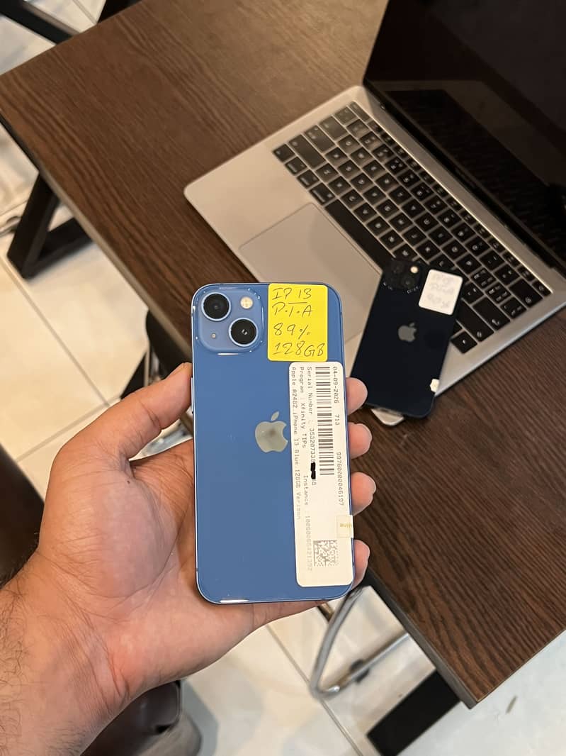 Apple iPhone 13 1