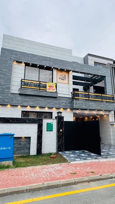 Exclusive Deal 6.5 Luxury House for Sale in Block Eastern Ext Phase 2 Bahria Orchard Raiwind Road Lahore