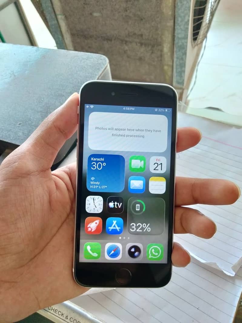 Apple iPhone SE 2