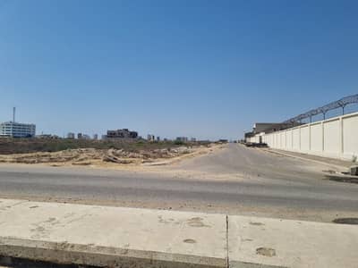 HIGH-YIELD INVESTMENT: 500 SQ YD "GOLA" D-CUTTING RESIDENTIAL PLOT FOR SALE IN DHA PHASE 8, ZONE C