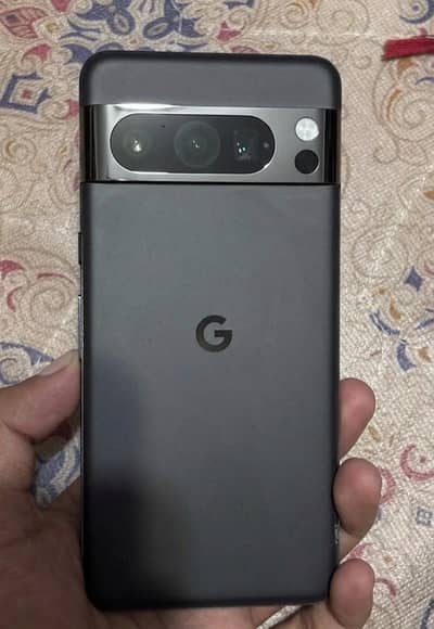 Google Pixel 8 Pro