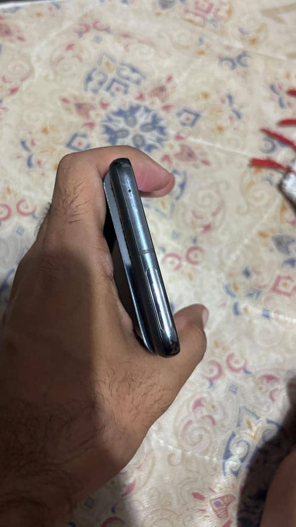 Google Pixel 8 Pro 4