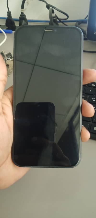 Apple iPhone 12