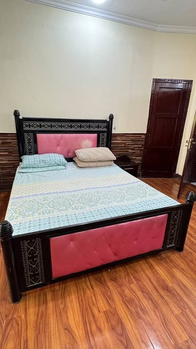 Double Bed Set with Dressing Table (IRON)