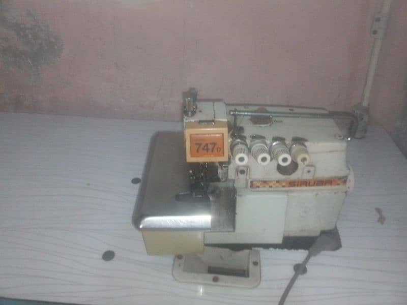 Over lock Siruba machine 0
