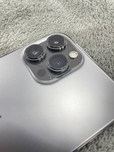 Apple iPhone 13 Pro Max