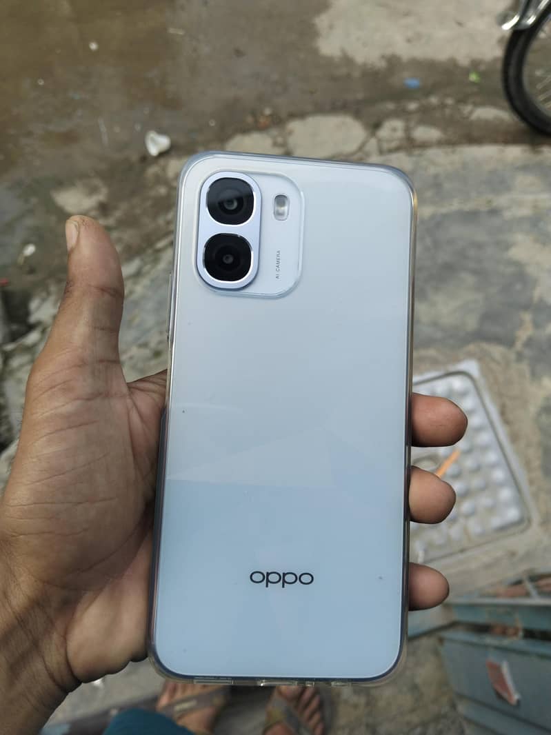 OPPO A6k 0