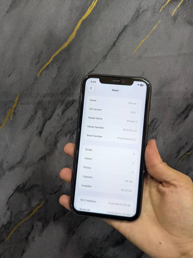 Apple iPhone 11 5