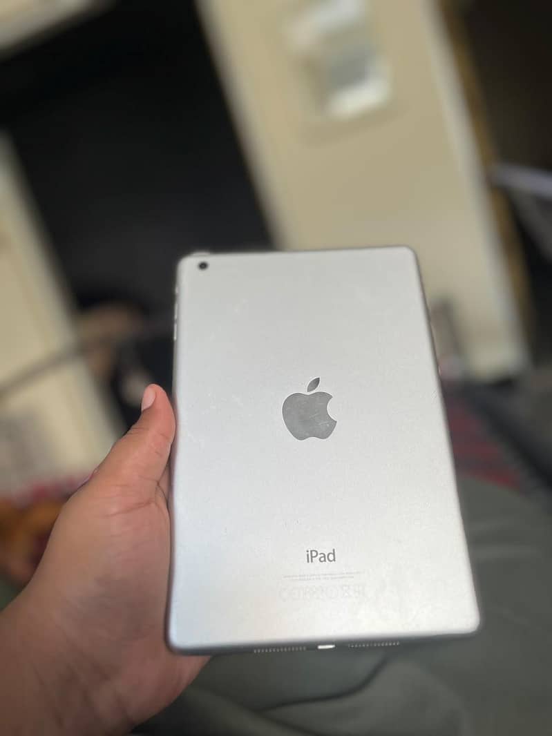 apple tab 1