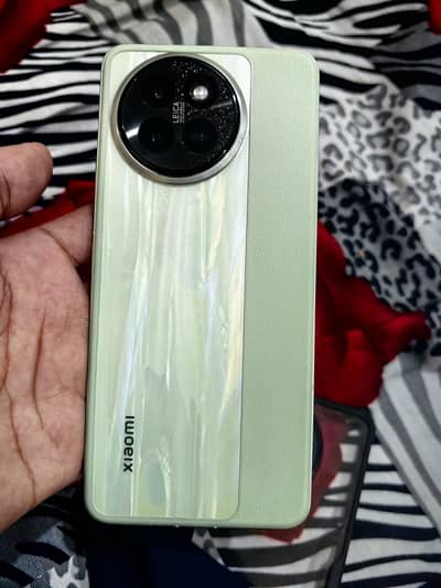 Xiaomi 14 Civi / Xiaomi Civi 4 pro