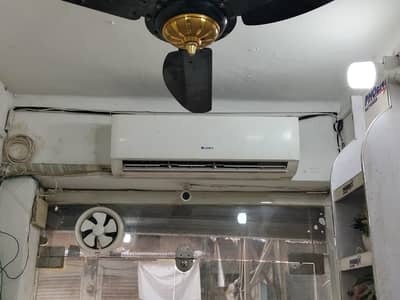 Gree Ac 1 1/2 ton