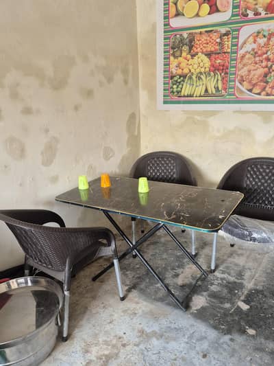 barand new juice nd chat counter nd 3 adad kuri table for sale