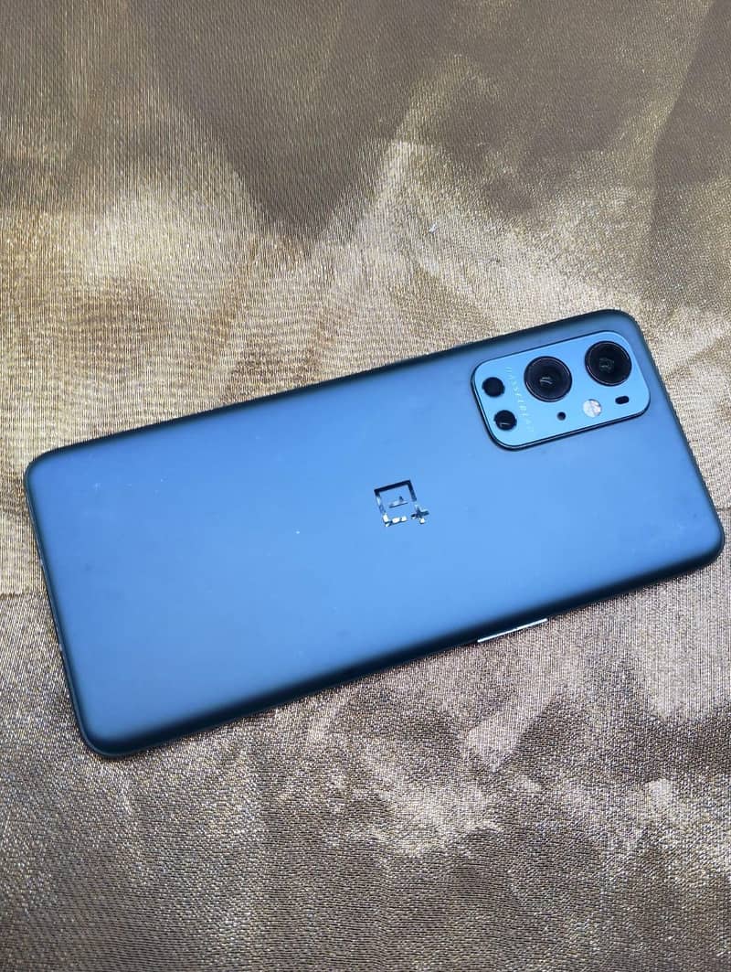 One Plus 9 Pro 1
