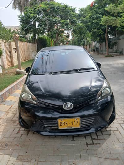 Toyota Vitz 2016