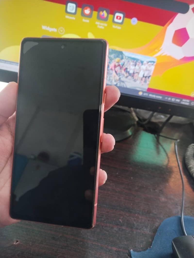 Google Pixel 7a 1