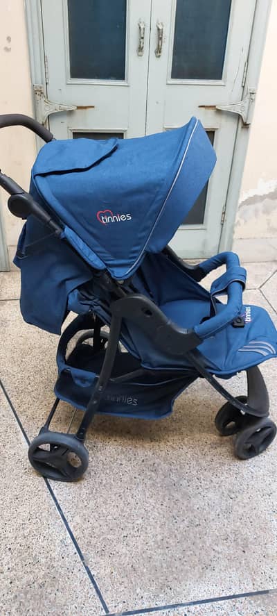 Baby Stroller in Blue Colour.