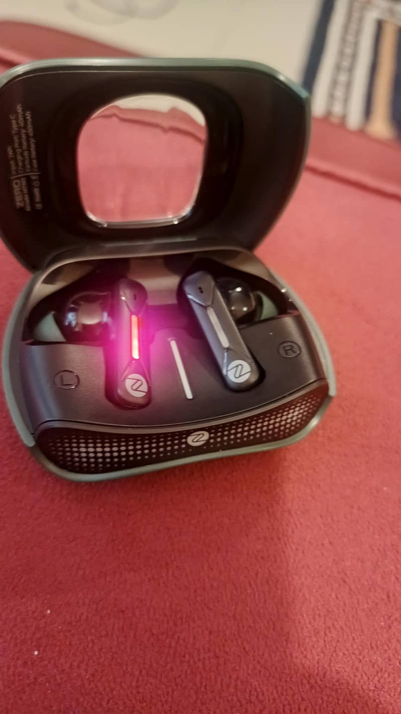 Zero Arcade Nitro Zbuds 1