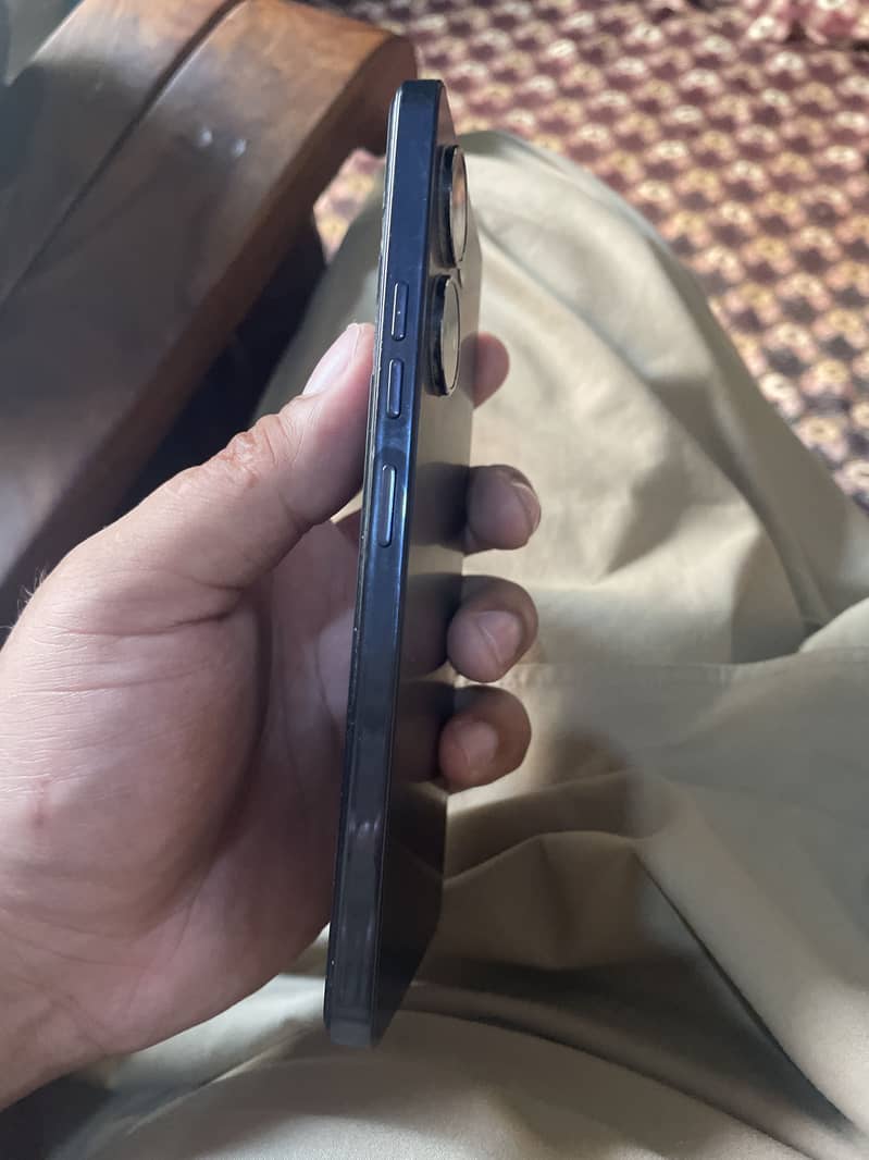 Tecno CAMON 20 1