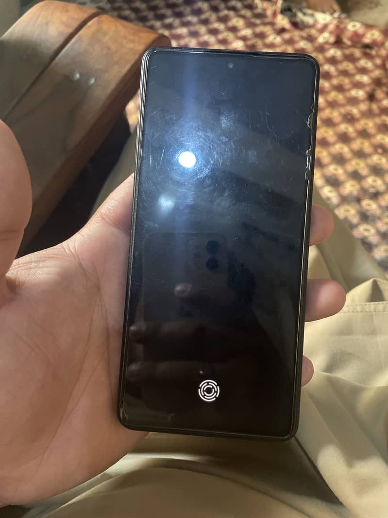 Tecno CAMON 20 2