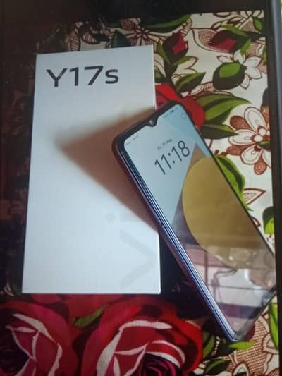 vivo y17s hai Sirf penal change ha