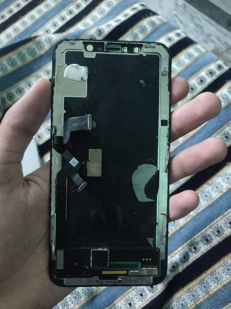Apple iPhone X 3