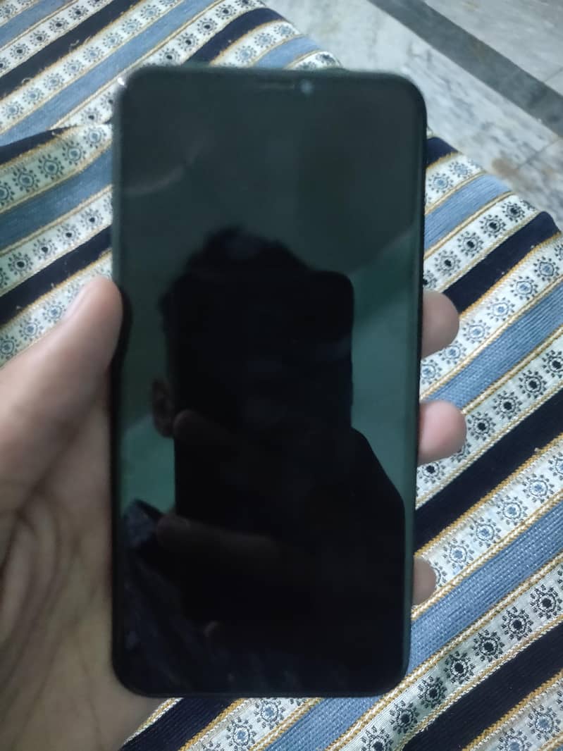 Apple iPhone X 6