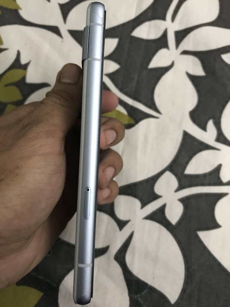 Google pixel 7a 3