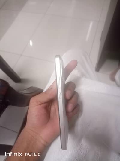 Realme 15T
